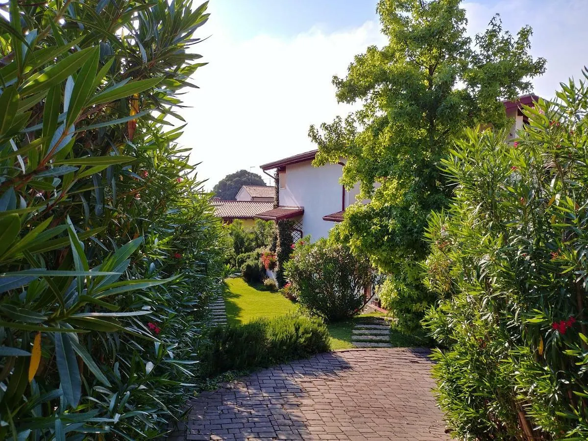 Ferienhaus Villa Haus Colà Italien