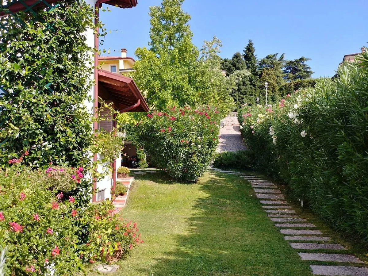 Villa Haus Colà Hébergement de vacances